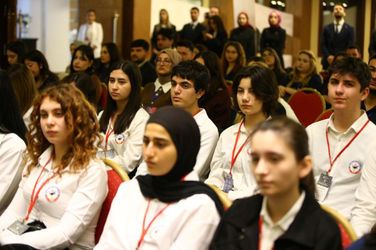 Adana Valisi Yavuz Selim Köşger