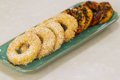 Kandil simidi tarifi: Pastane usulü kıyır kıyır kandil simidi nasıl yapılır?