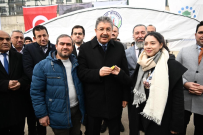 Osmaniye’de 221 deprem konutunun anahtarları hak sahiplerine teslim edildi