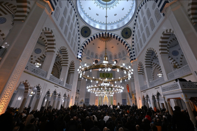 Regaip Kandili dualarla idrak edildi