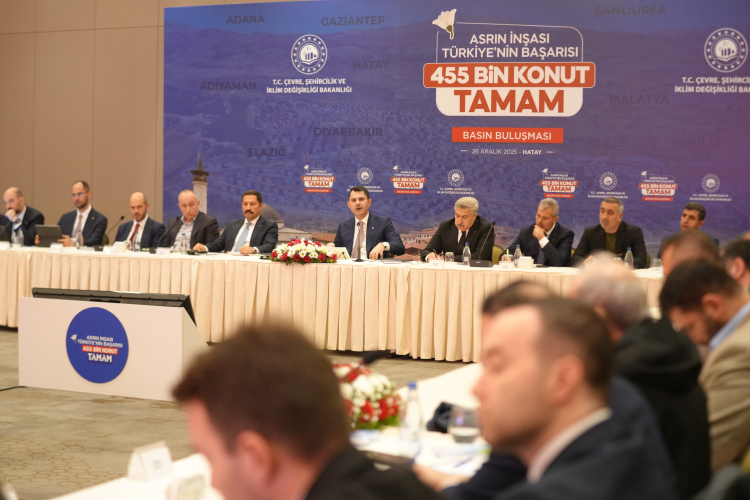 Çevre Bakanı Murat Kurum Hatay'da medya temsilcileriyle bir araya geldi 2