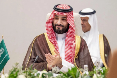 PRENS SELMAN: “YENİ İSLAM VİZYONUYLA NOEL KUTLANABİLİR”