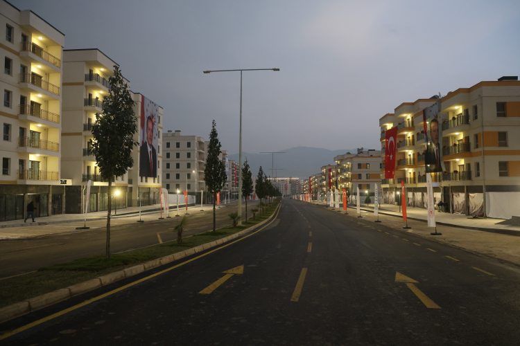 Antakya Emek Mahallesi deprem sonrası yeniden ayağa kalktı 4