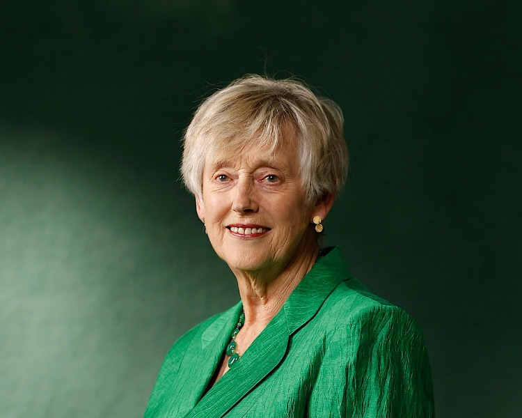 MI5'ın ilk kadın başkanı Stella Rimington