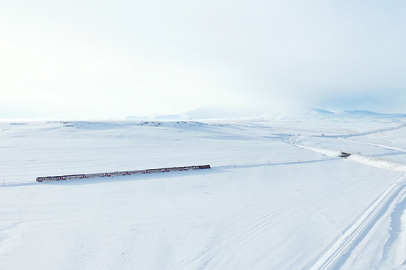 Doğu Ekspresi kış manzaraları | Karlar içinde masalsı tren yolculuğu