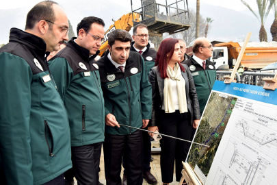 Hatay’ın yeniden inşasında DSİ imzası: Kaygusuz, mesai arkadaşlarına teşekkür etti