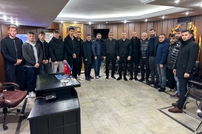 Adana 01 FK, Ülkü Ocakları’nda futbolun geleceğini görüştü