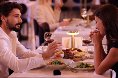 YERALTI DİZİSİ NE ZAMAN BAŞLIYOR? YERALTI DİZİSİ OYUNCU KADROSU VE KONUSU BELLİ OLDU