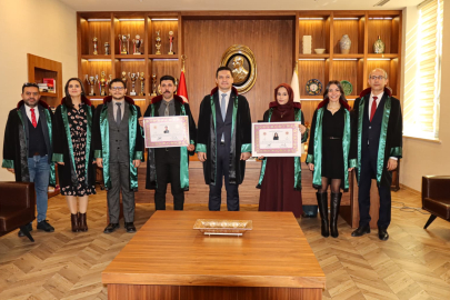 Adana Barosu’nda 2025’in son ruhsat heyecanı yaşandı