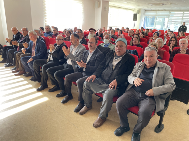 Mersin Erdemli’de 3 Ocak temalı şiir yarışmasının kazananları ödüllendirildi 3