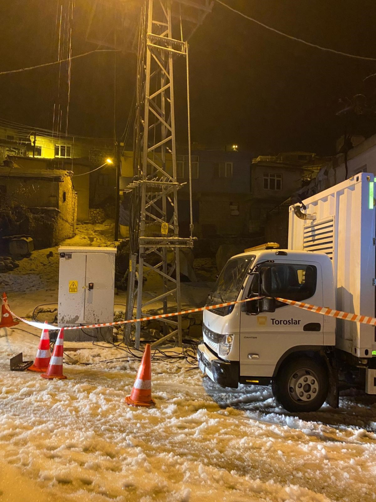 Toroslar EDAŞ’tan Hatay’da kar mesaisi 4