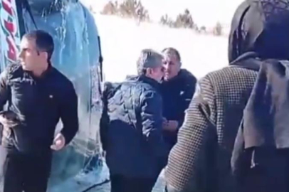 Kars’ta yolcu otobüsü devrildi: 17 yaralı