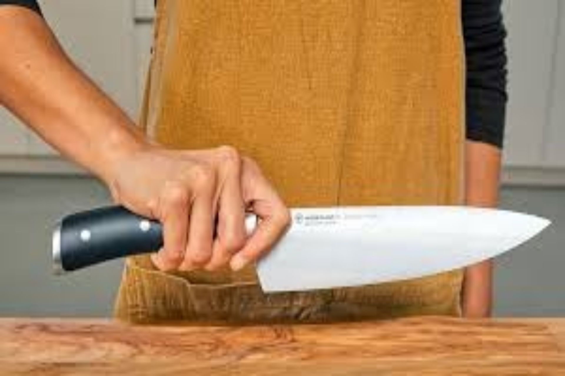 Şefler Bıçağı Nasıl Tutar?