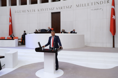 Barut: Adana’da yakılan bağımsızlık ateşi sonsuza dek yanacak