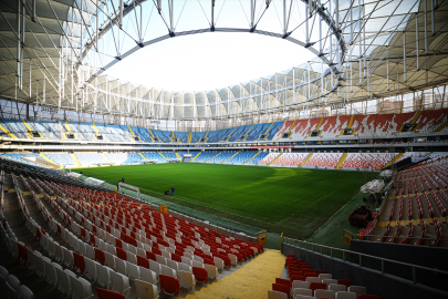 Yeni Adana Stadyumu Süper Kupa yarı finaline hazır