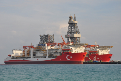 Türkiye’nin yeni sondaj gemileri ilk görev için Mersin Taşucu’nda