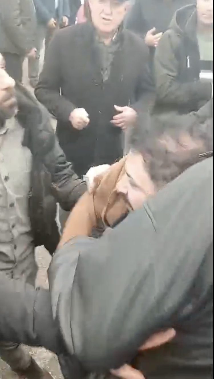 Bursa Büyükşehir Belediye Başkanı Bozbey’e yumruklu saldırı girişimi 2