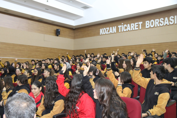 Kozan Belediye Başkanı Mustafa Atlı liselilerle buluştu 2