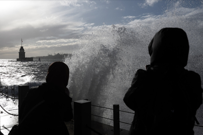 Yurdun büyük kesiminde görülen fırtına, yarın etkisini kaybedecek