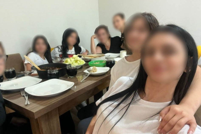 İZMİR'DE KIZ ÖĞRENCİLERİ EVİNE GÖTÜRÜP TEMİZLİK YAPTIRAN ÖĞRETMEN GÖZALTINA ALINDI