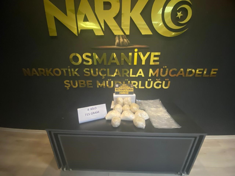 Osmaniye’de otobüste 4,7 kilo metamfetamin ele geçirildi 4