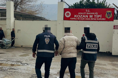 Adana Kozan’da 42 dolandırıcılıktan aranan hükümlü yakalandı