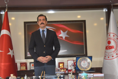 Bozyazı Kaymakamı Tuncay Topsakaloğlu’ndan İdareciler Günü mesajı