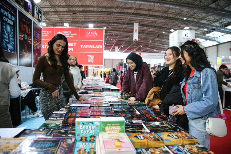 Türkiye'nin ikinci büyük kitap fuarı Adana'da kapılarını açtı 2