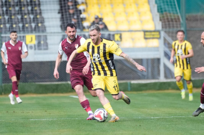 Adana 01 FK, Elazığspor’u 4-0 mağlup edip yenilmezlik serisini sürdürdü