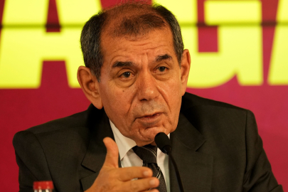 Dursun Özbek: Seviyesiz ve ahlaki sınırları zorlayan bu paylaşımlar, iki camianın farklı bakış açısını ortaya koymuştur