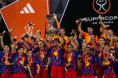 Barcelona, Real Madrid’i 3-2 yenerek İspanya Süper Kupa’yı kazandı