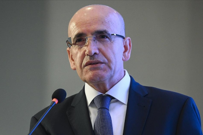 Hazine ve Maliye Bakanı Şimşek, Londra temaslarına başladı