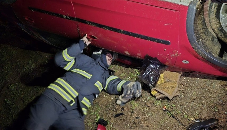 Kırıkhan-Hassa yolunda otomobil devrildi 2 yaralı 2