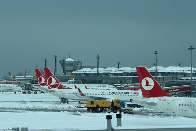 THY, AJET VE PEGASUS’TAN UÇUŞ İPTALLERİ: İSTANBUL’DA OLUMSUZ HAVA SEFERLERİ VURDU