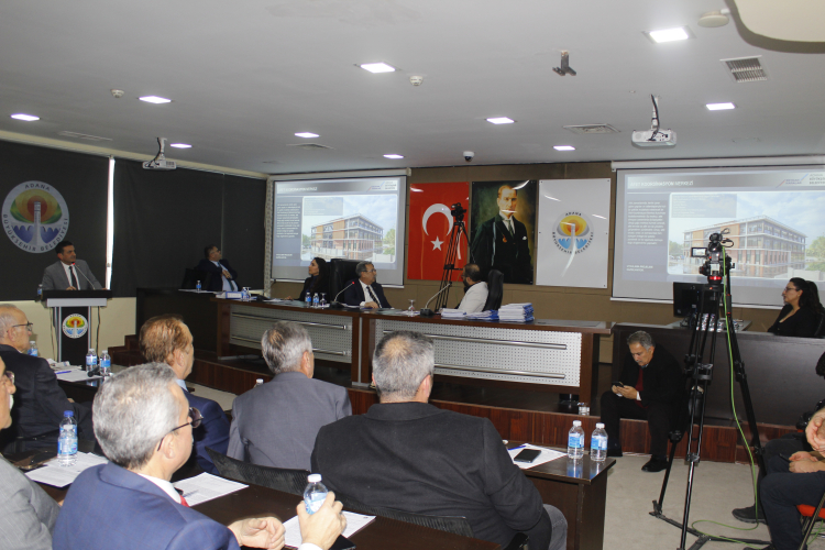 CHP Grup Başkanvekili Özgür Altıok 