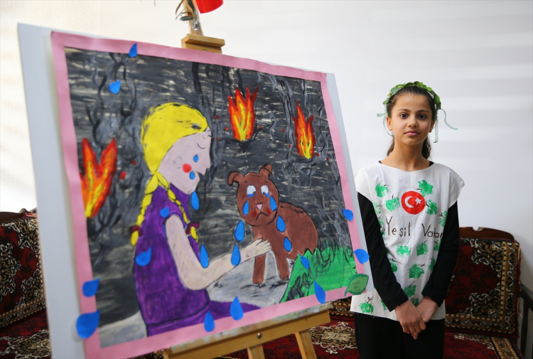 Adana’da “Yeşil Vatan” temalı geri dönüşüm sergisi açıldı 4