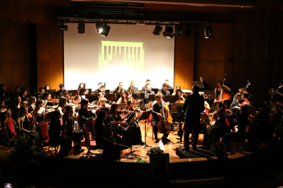 Bolu’daki otel yangınında yaşamını kaybeden Doğan Ailesi için Adana’da anma konseri