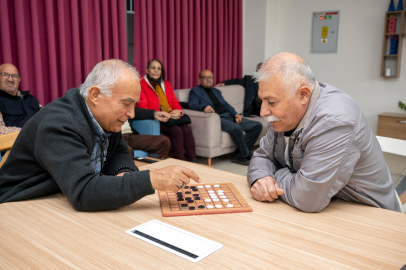 Emeklilerin ikinci adresi: Büyükşehir Emekli Evleri sosyal hayata can katıyor