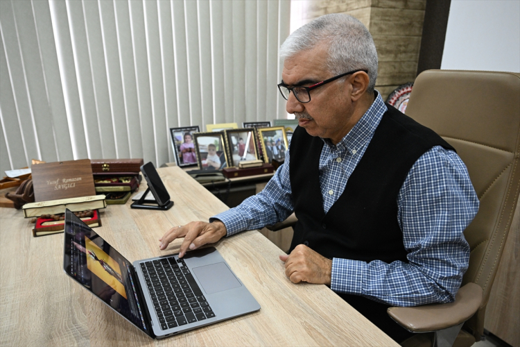 Kızılay Genel Sekreteri Ramazan Saygılı, AA’nın “Yılın Kareleri” oylamasına katıldı 3