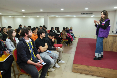 Adana’da akran zorbalığına karşı eğitim hamlesi başladı