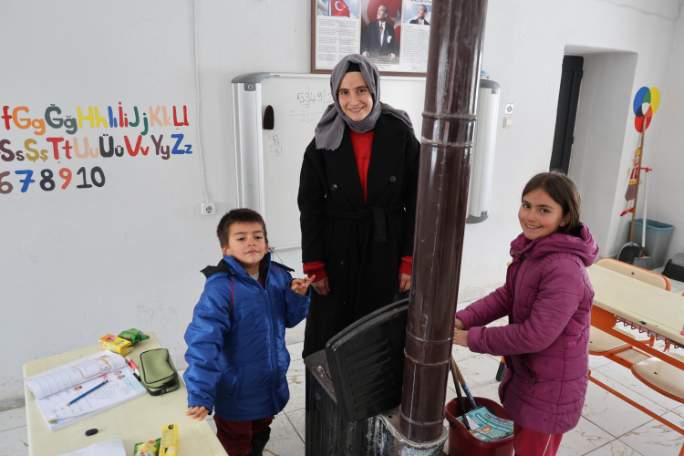 Adana Feke'de 1600 rakımda eksi 20 derecede zorlu eğitim 5