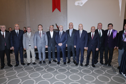 Adana, Vali Yavuz Selim Köşger’i vefa yemeğiyle uğurladı