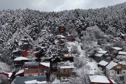 Amanosların zirvesinde beyaz masal: Zorkun Yaylası kar yağışıyla beyaza büründü