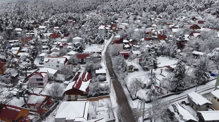 Amanosların zirvesinde beyaz masal Zorkun Yaylası kar yağışıyla beyaza büründü 4