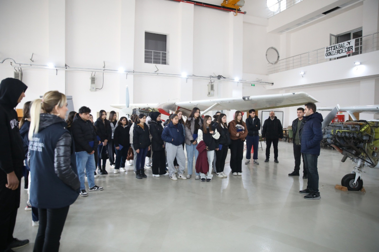 Hatay Büyükşehir Belediyesi’nden kariyer planlama gezileri 4