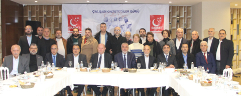 Saadet Partisi Adana il teşkilatı gazetecilerle buluştu