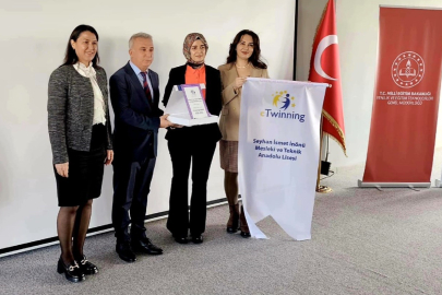 Seyhan İnönü Kız MTAL’E “eTwinning Okulu” Unvanı