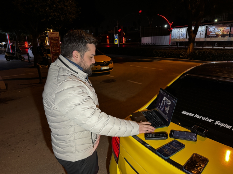 Adana’da gece çalışanlar AA’nın “Yılın Kareleri” oylamasına katıldı 3