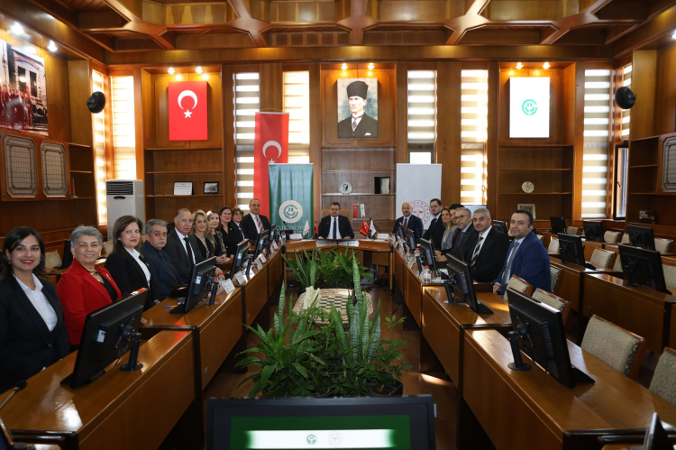 Adana’da geleceğin ebe ve hemşireleri için iş birliği protokolü