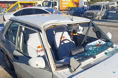 Antalya’da virajı alamayan tofaş markete girdi